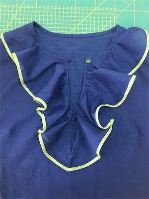 blue_blouse_2018_001.JPG