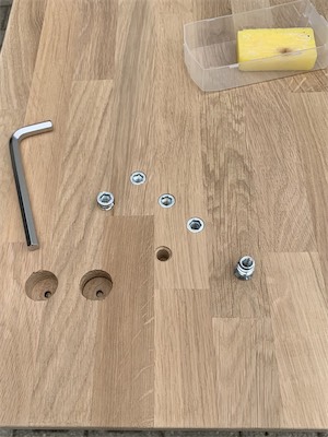 new_sewing_table_12.jpg