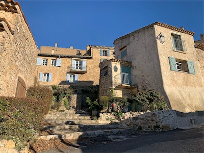 tourtour_new_home_gallery_2022_007.jpg