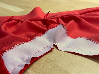red_silk_dress_gallery_2023_018.JPG