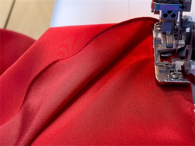red_silk_dress_gallery_2023_034.jpg