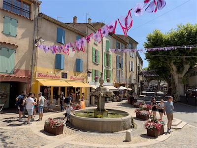 04210 Valensole, Grande Fontaine de Valensole