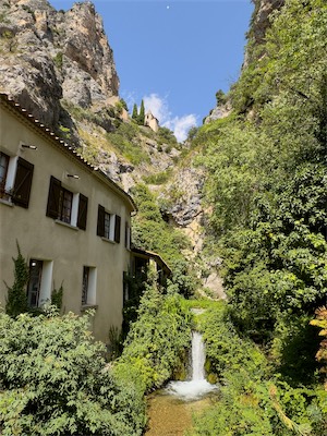 04360 Moustiers-Sainte-Marie, Alpes-de-Haute-Provence