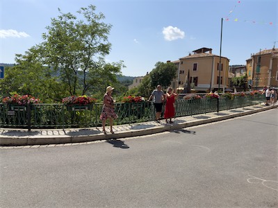 04360 Moustiers-Sainte-Marie, Alpes-de-Haute-Provence