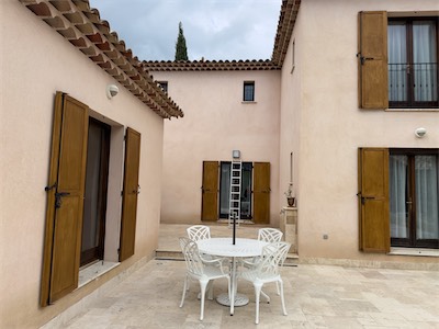 outdoor_lighting_gallery_2025_007.jpg
