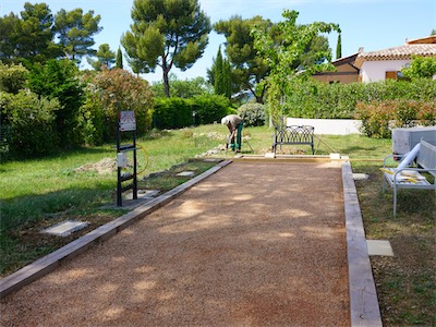Pentanque Court Setup